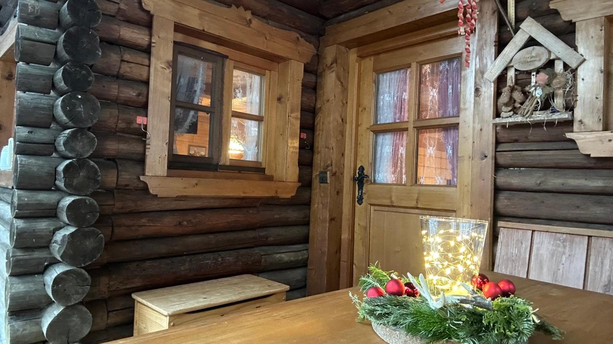 Almbruennerl Die Almhuette Auf Der Raffner Alm Ruhpolding Esterno foto
